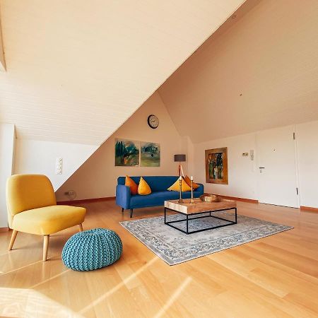 Rheinloft 3 - Grosse Giebelwohnung Mit Dachterrassen An Der Rheinpromenade 엠메리흐 외부 사진