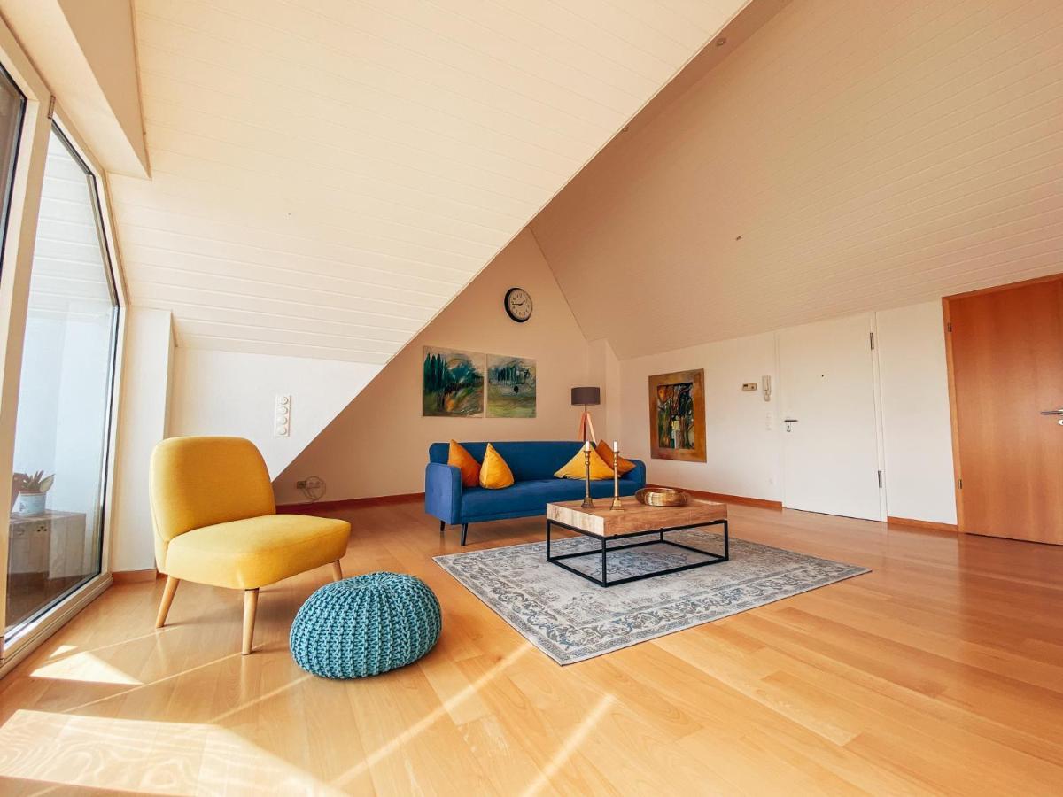 Rheinloft 3 - Grosse Giebelwohnung Mit Dachterrassen An Der Rheinpromenade 엠메리흐 외부 사진